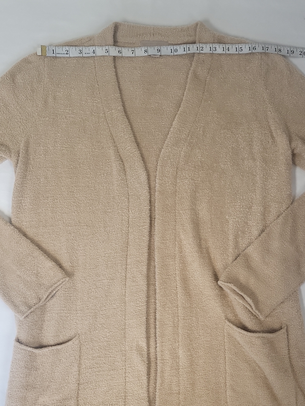Barefoot Dreams CozyChic Lite Essential Long Pocket Cardigan in Bisque Large - Picture 14 of 15